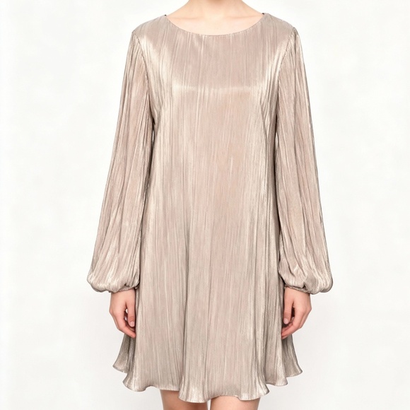 Betsy & Adam - Gold Metallic Pleated Long-Sleeve Mini Dress